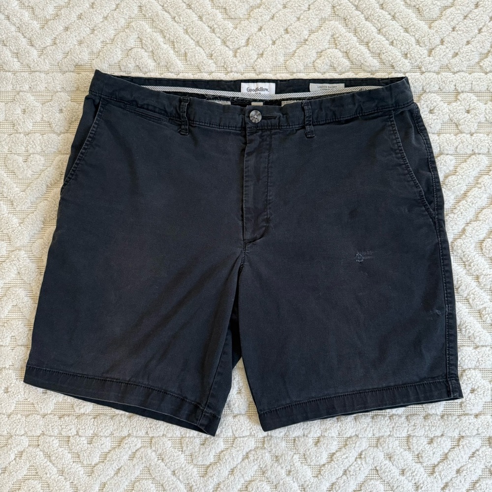 Goodfellow & Co Black Distressed Linden Shorts size 38